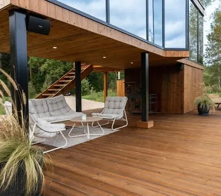 Luxury Ojasaaro